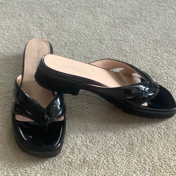 Taryn Rose sandals - Picture 3 of 10